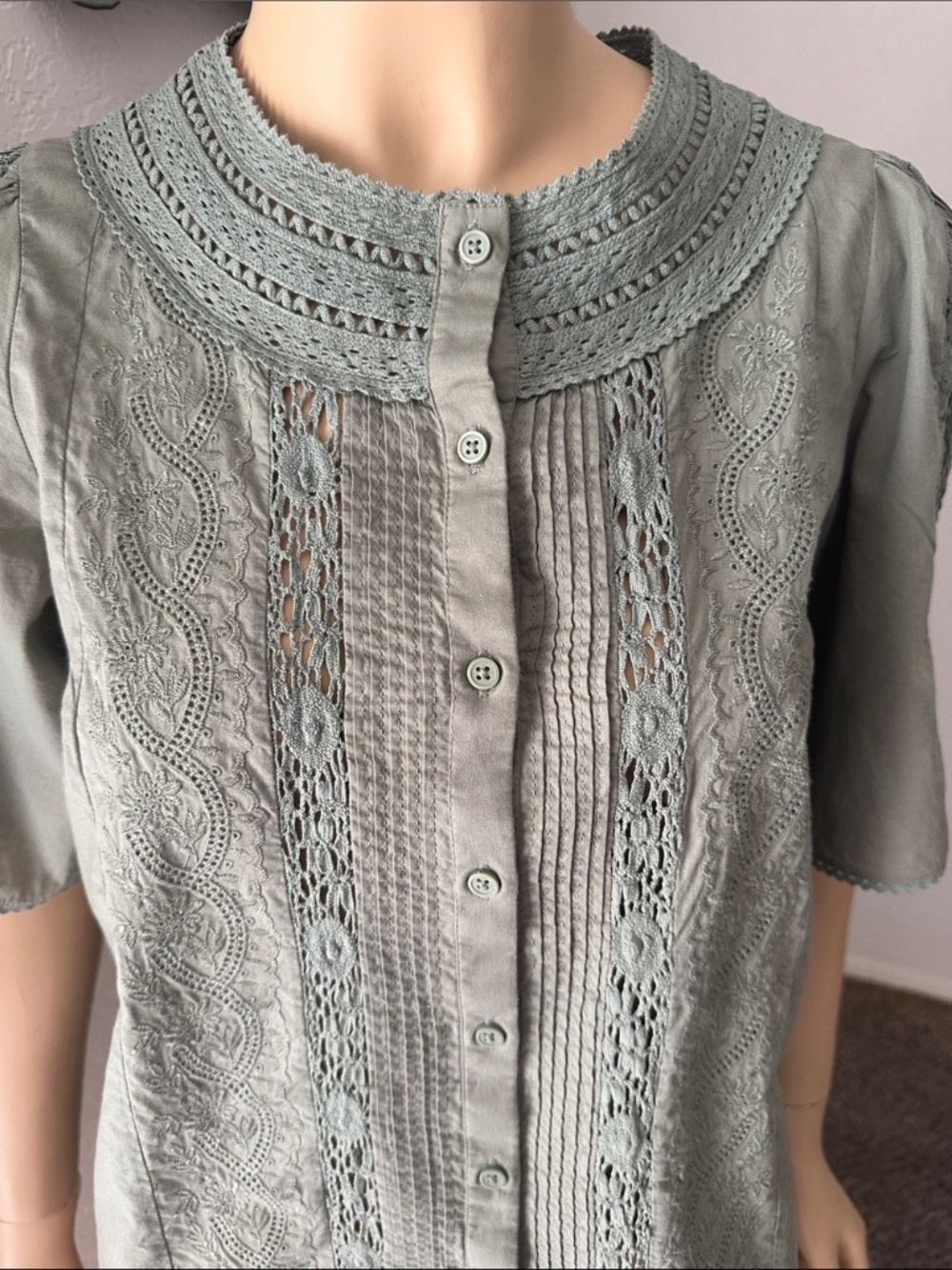 Sezane Embroidered Jane Blouse in Verdigris 34 USA 2 - Picture 6 of 10